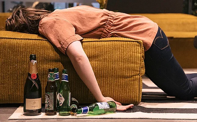 Rüyada Sarhoş Görmek Ne Anlama Gelir? 