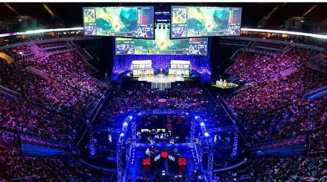 Esports Nedir Ve İnsanlar Neden Onları İzliyor?