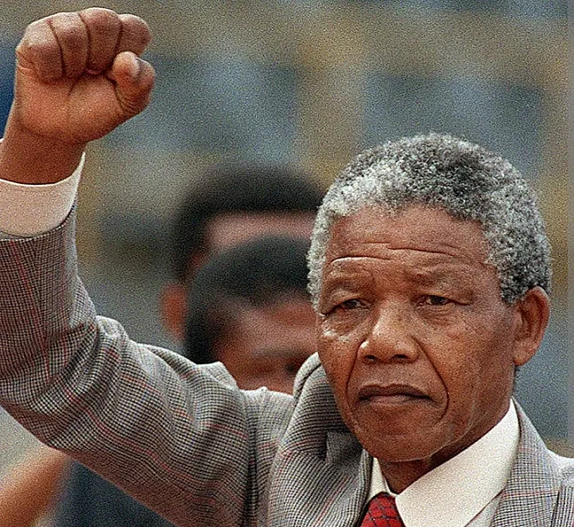 Nelson Rolihlahla Mandela Kimdir?