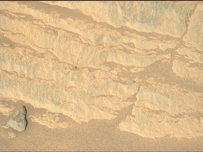 Perseverance rover, Mars'tan üçüncü katmanlı kaya örneğini başarıyla aldı