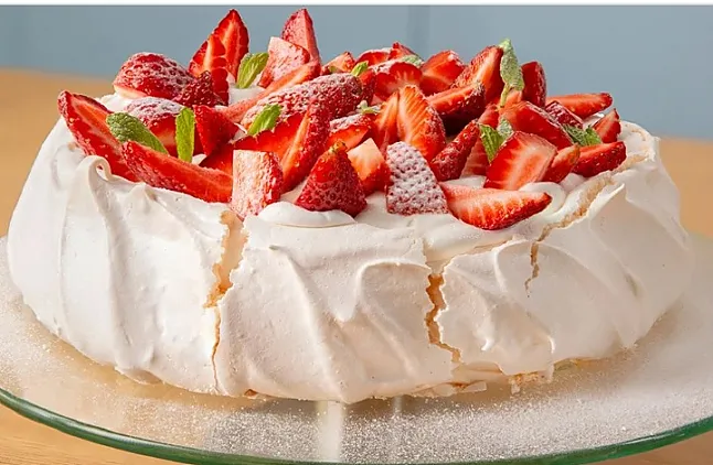 Pavlova Tatlı Tarifi Nasıl Yapılır ?