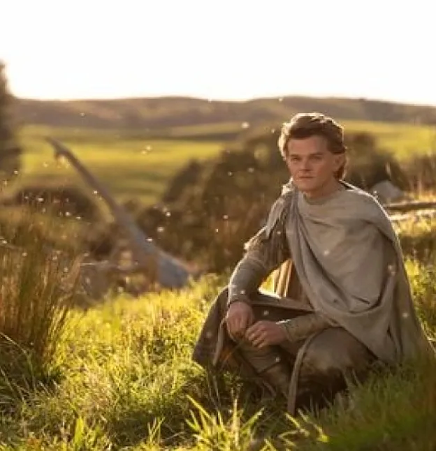 LOTR: The Rings of Power İlk Görüntüler Genç Galadriel ve Elrond'u Ortaya Çıkardı
