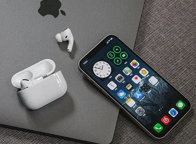 AirPod'lar İçin iPhone'unuzu Uzak Mikrofon Olarak Nasıl Kullanırsınız?