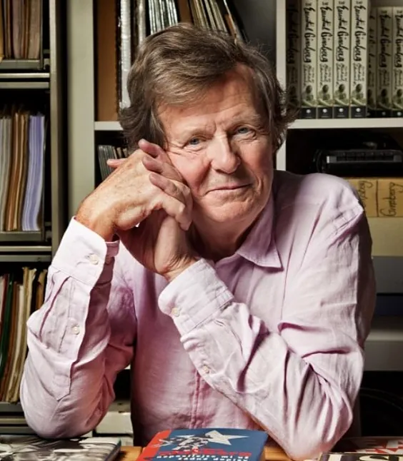 1645996627 David Hare Kimdir?