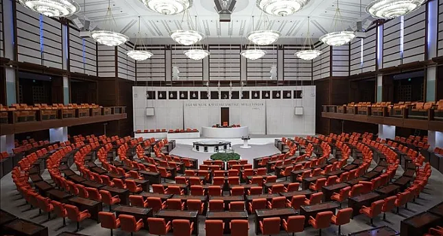 Rüyada Meclis Görmek Ne Demek, Neye Yorumlanır?