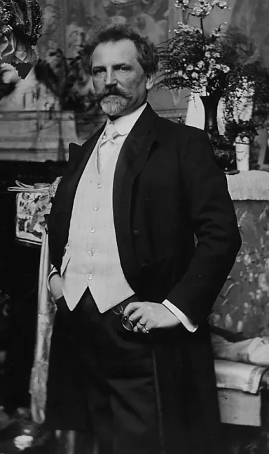 Alphonse Mucha Kimdir ?