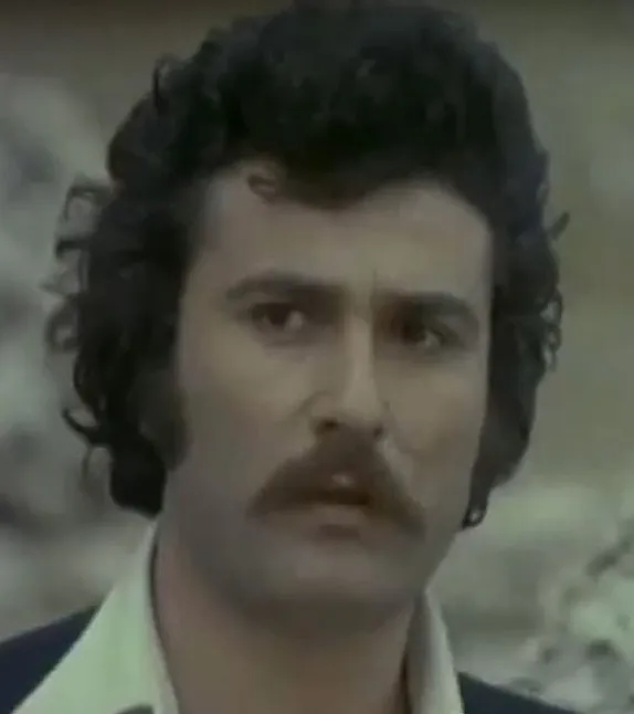 Sermet Serdengeçti hayatı