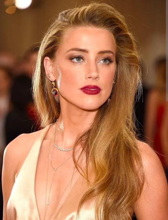 Amber Heard Kimdir?