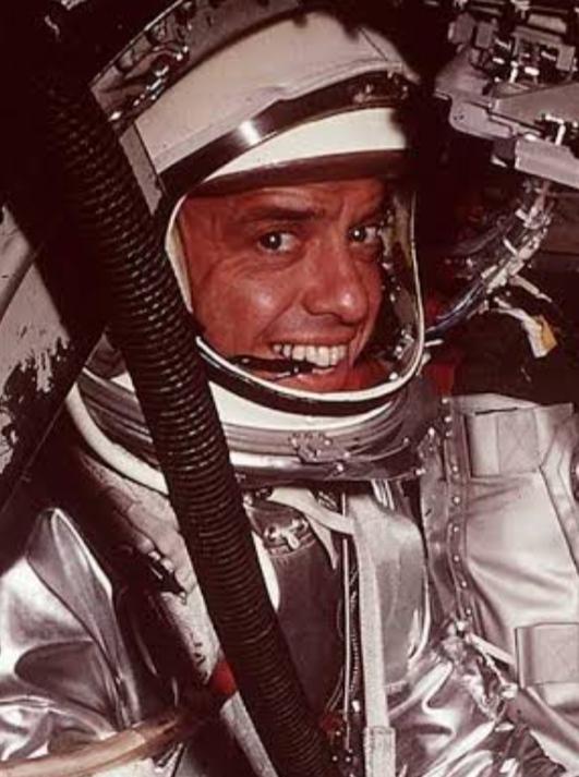 Alan Shepard Kimdir ?