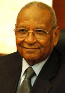 Amadou Mahtar M'Bow Kimdir ?
