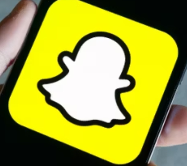 Snapchat'te Anket Nasıl Yapılır?