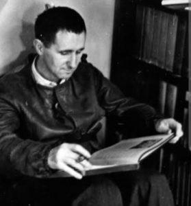 Bertolt Brecht Hayatı