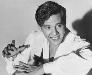 Desi Arnaz'ın Çalışmaları Hakkında Bilgiler Desi Arnaz'ın Özgeçmişi nedir