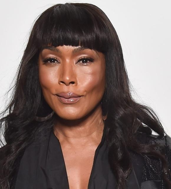 Angela Bassett Kimdir ? Hayatı Ve Biyografisi 