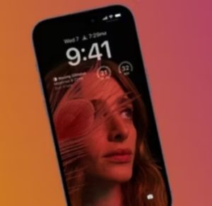 iPhone'un Saat Yazı Tipini ve Rengini Değiştirin