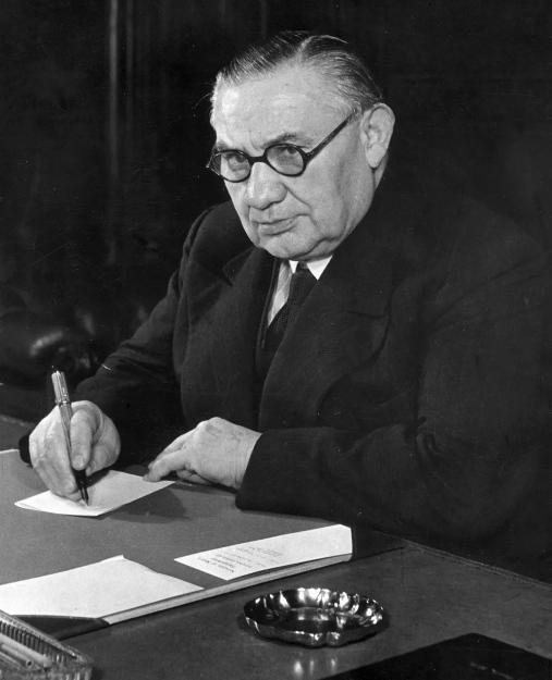 Ernest Bevin Kimdir? Hayatı Ve Biyografisi 