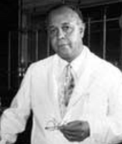 Percy Lavon Julian Kimdir?