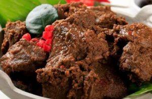 Beef Rendang Tarifi Nasıl Yapılır?