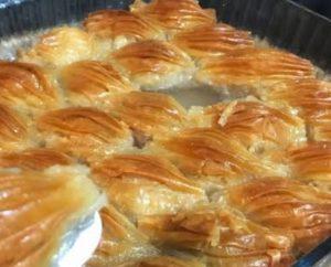 Hazır Yufkadan Midye Baklava