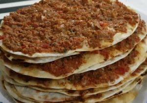 Tavada Lahmacun Nasıl Yapılır?