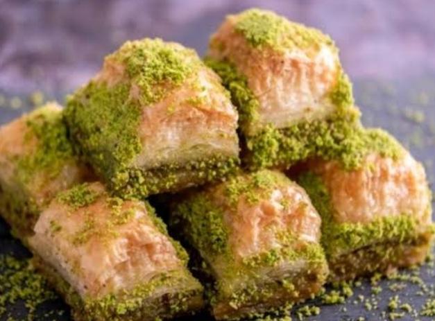 Muhteşem Fıstıklı Baklava Tarifi, Nasıl Yapılır?