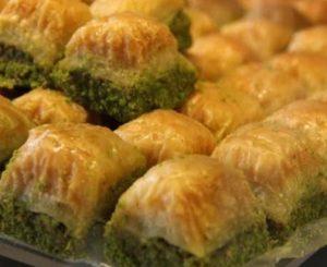 Muhteşem Kare Baklava Tarifi, Nasıl Yapılır?