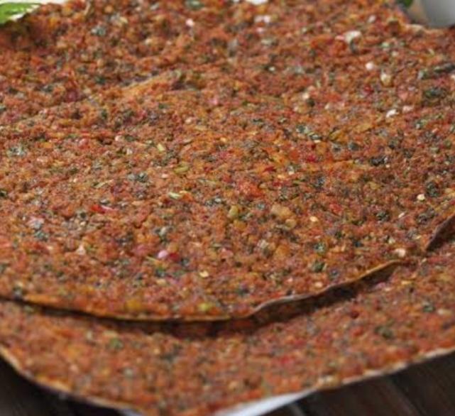 En İyi Gaziantep Usulü Lahmacun Nasıl Yapılır?