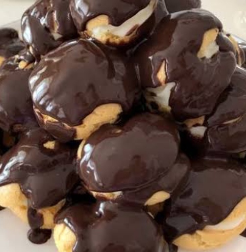 Çikolata Soslu Profiterol Tarifi lincheap.com blog