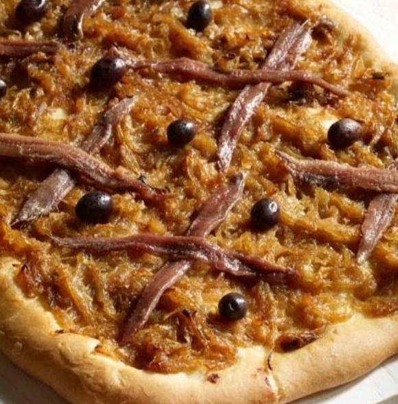 Pissaladiere Tarifi