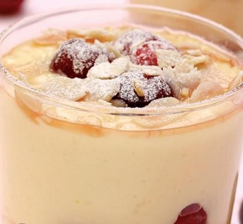 Kirazlı Tiramisu Kup Nasıl Yapılır? Kirazlı Tiramisu Kup Tarifi lincheap.com blog